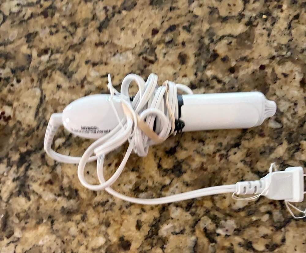 Travel Smart by Conair Mini Ceramic Curling Iron White